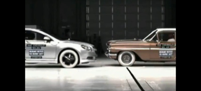 Crashtest 59er Chevy Bel Air vs. 2009 Malibu: 