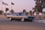 A Very Special Hybrid: 1970er Plymouth Barracuda mit moderner Mopar Technik