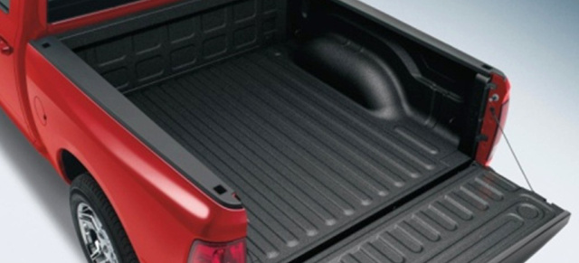 Dodge bietet Rams werkseitig mit Bedliner an: Ladeflächenbeschichtung für Pick Ups