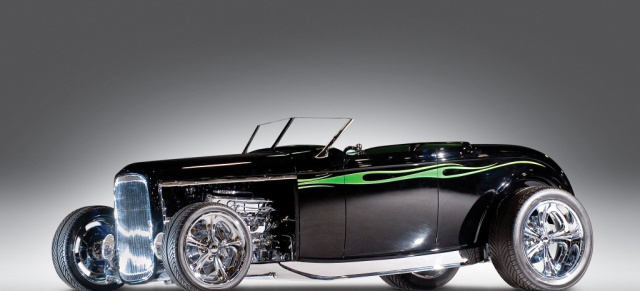 1932 Ford Chromzilla Custom Roadster: Chrom-Monster: Fast 2500 verchromte Teile!