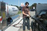 Alternative für Vielfahrer! Hohe Benzinpreise lenken die Blicke auf Autogas: Schock an der Zapfsäule: Benzinpreise auf Rekordhoch