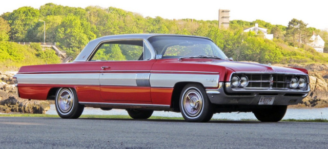 US-Car-Star: 1962 Oldsmobile Starfire Hardtop Coupe: Thunderbird - Konkurrent von General Motors