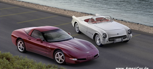 Wallpaper: Corvette-Duett: Hol Dir dieses Corvette-Duett auf deinen Desktop! 