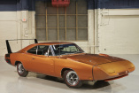 Happy Anniversary Wing Warrior!: 50 Jahre Dodge Charger Daytona