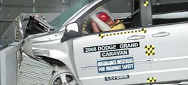 Crashtest: Licht & Schatten: 2008er Chrysler & Dodge Minivans