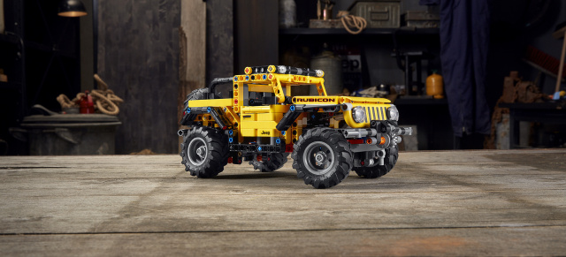 LEGO Technic: Jeep Wrangler „Rubicon“ aus Bausteinen