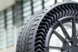 Michelin Weltpremiere auf der Movin’On: Luftloser Konzeptreifen Uptis bietet Pannenschutz und Komfort