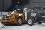 Top im Crashtest: 2011 Dodge Charger und Chrysler 300 : Top Safety Pick Award für die amerikanischen Autos