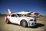 Ford greift Mustang-Design aus der Luft an: Ford Mustang GT U.S. Air Force Thunderbirds Edition 2014.