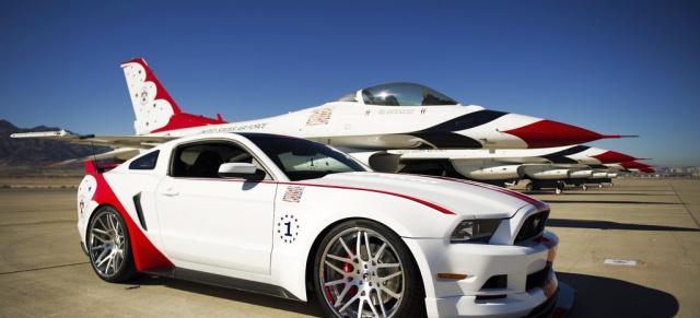 Ford greift Mustang-Design aus der Luft an: Ford Mustang GT U.S. Air Force Thunderbirds Edition 2014.