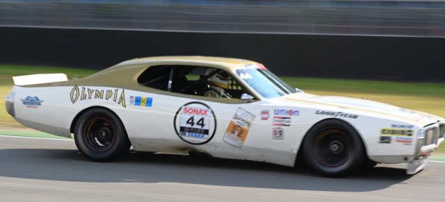 Special 75 Jahre NASCAR @ Essen Motor Show 2023: 1974 Olympia Beer Dodge Charger #04