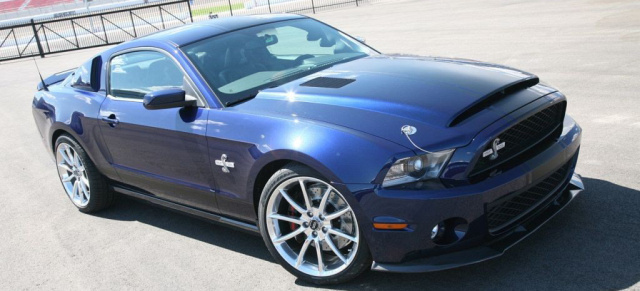 Super Mustang  Super Snake: 2010 Ford Mustang Shelby GT500 Super Snake mit 735 PS 