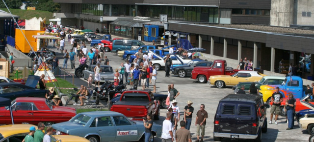 1200 US-Cars: US-Car Show, 21./22.8. Grefrath: US-Car Treffen mit Top Location und Super Vielfalt!