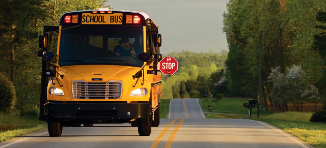 Zum Schulstart: Darum sind Schulbusse in den USA immer gelb!