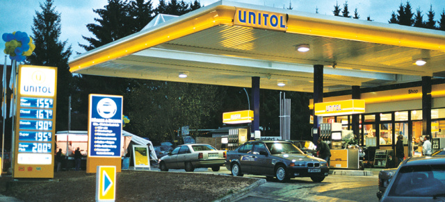 Tankgutscheine im Wert von bis zu 1.000 Euro gewinnen: Kampagne zu e-Fuels von Uniti