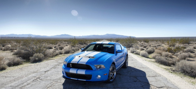 2010 Shelby Mustang GT500 + Video!: Ford wünscht ein Frohes Neues Jahr mit dem Shelby Power Package des neuen Mustangs