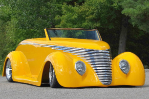 America's Most Beautiful Roadster - 1937er Ford Street Rod: Boyd Smoothster