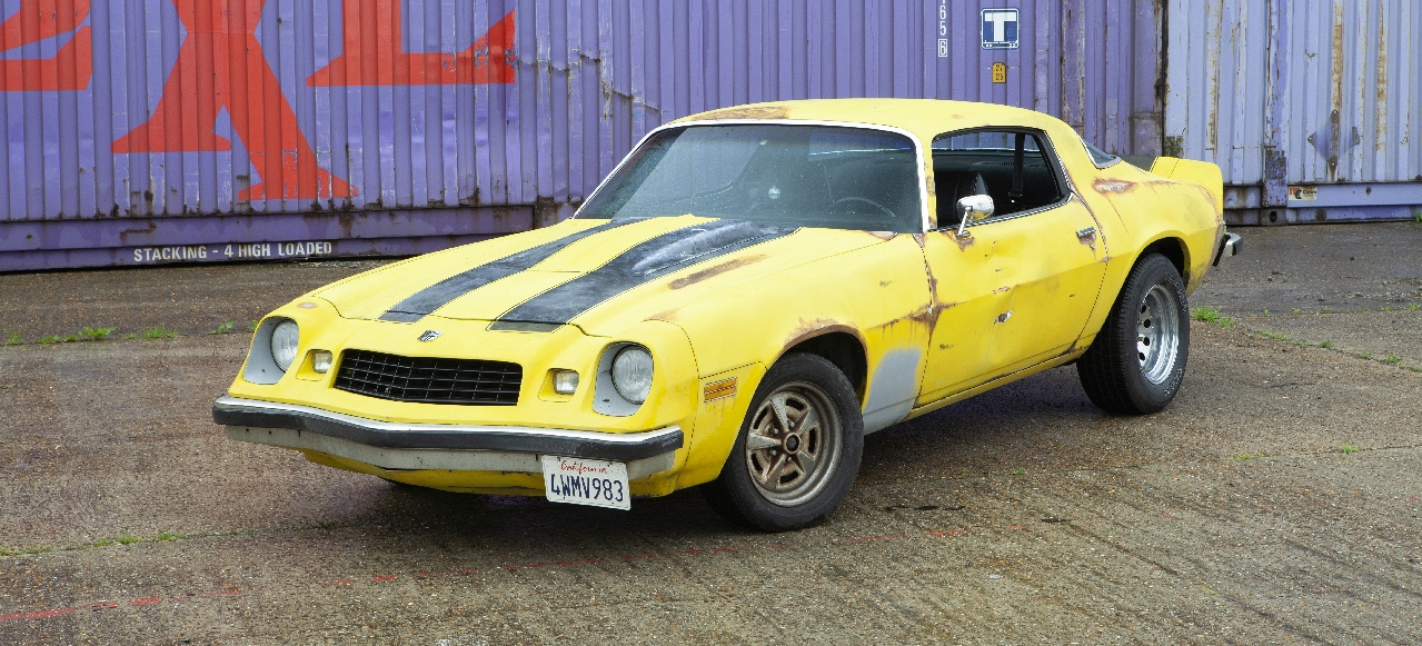 1975er Chevrolet Camaro als „Bumblebee" Tribute: Der ...