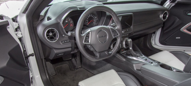 Rückruf: Chevrolet Camaro Lenkrad Emblem kann verletzen