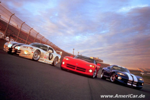 Dodge Viper - die amerikanische Autolegende lebt weiter! - Mit Wallpaper!: AmeriCar.de blickt zurück auf 30 Jahre Dodge Viper!