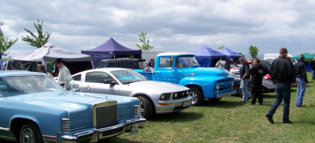 So war: 23rd Thunderdome Internationals, 17.-19. Juni, Dolgesheim: Trotz eher schlechtem Wetter 376 US Cars auf dem Weinberg