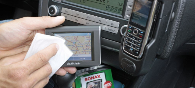 Display Pflege : Sonax DisplayReinigungsTuch für Navis & mehr