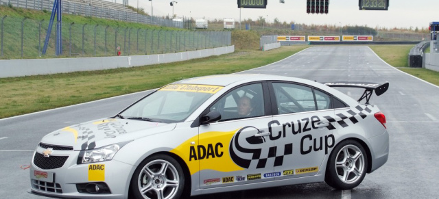 Essen Motor Show 2009 präsentiert: Der Cruze Cup: ADAC-Markenpokal: Chevy löst den Logan ab