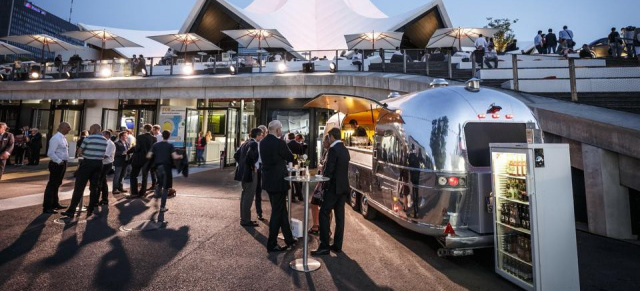 Event-Catering mit Style: Glänzender Airstream "Silvernugget Catering"