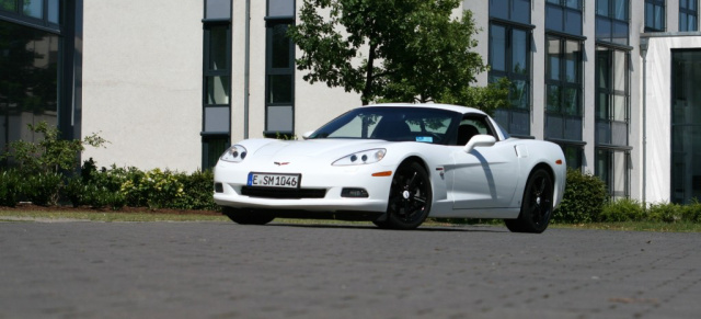 Handicap-US-Car Sportwagen: 2008 Chevrolet Corvette C6 mit LS7 : Schnellste Gehhilfe von hier bis Mexiko: US-Car mit behindertengerechtem Umbau