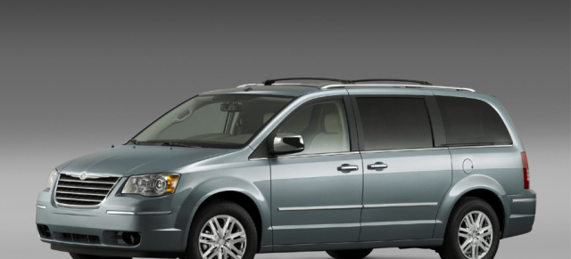 Airbags lösen aus! Chrysler ruft knapp 370.000 Minivans zurück: Dodge Grand Caravan, Chrysler Town & Country / Voyager betroffen 