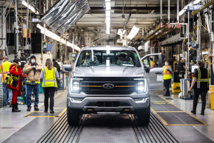 Keep On Truckin’: Das 40-millionste Ford F-Serie Pickup-Modell läuft vom Band