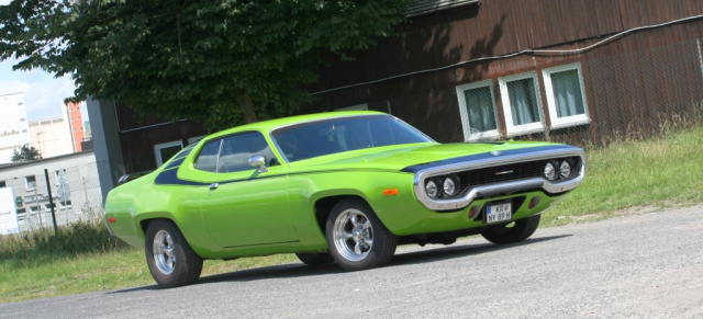 Love @ First Sight Muscle Car Look-a-Like: 1972 Plymouth Satellite Sebring Plus: Vom Motorrad zum amerikanischen Auto