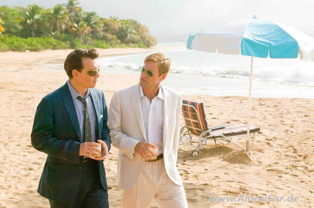 Johnny Depp bekommt 59er Corvette aus Rum Diary geschenkt // mit