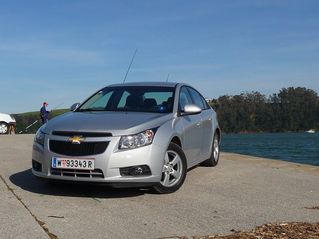 Fahrbericht: der neue Chevrolet Cruze - Let s Cruze : Chevrolet bietet ...