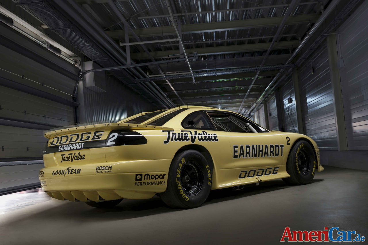 Special 75 Jahre NASCAR Essen Motor Show 2023 1994 Dodge Avenger