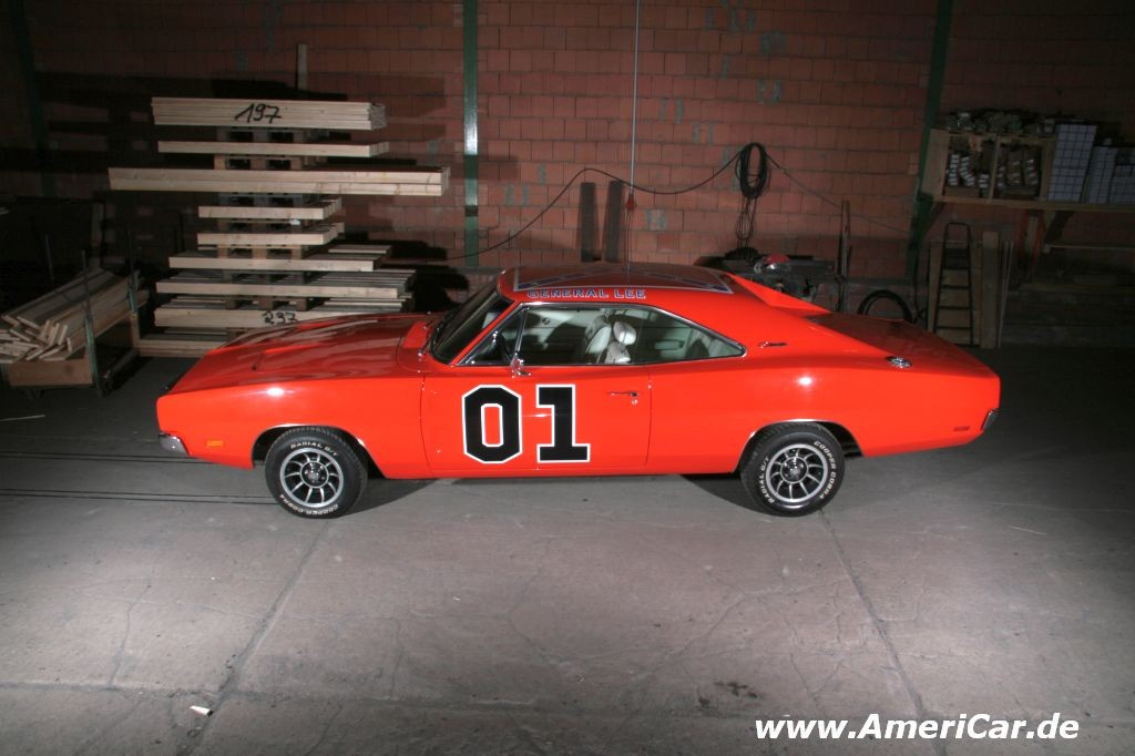 Ein Duke kommt selten allein USCarKindheitstraum 69er Dodge Charger General Lee Auto des